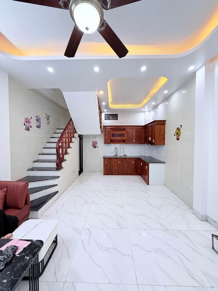Nhà riêng P. Trần Lãm, Thái Bình 32m² - Giá tốt hiếm có chỉ 1.x tỷ!