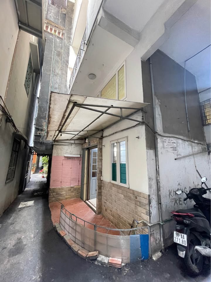 Nhà Riêng Ngõ 88 Trần Quý Cáp Đống Đa - Sẵn Sàng Ở Ngay!