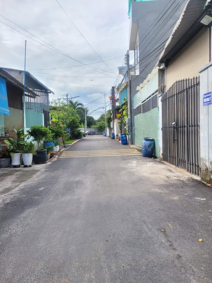 Đất nền Đông Hòa Dĩ An 104m² giá 3.99 tỷ - Sổ hồng chính chủ!