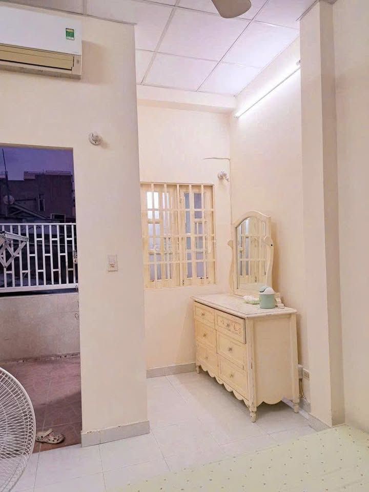 Bán Nhà 1 Trệt 1 Lầu Đường Điện Biên Phủ, Bình Thạnh - 22.8m²