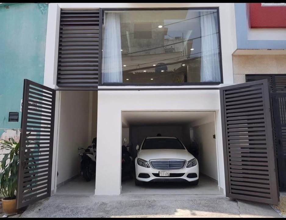 Nhà phố Bình Thạnh 70m² giá 15.9 tỷ - Mặt tiền kinh doanh đỉnh cao!