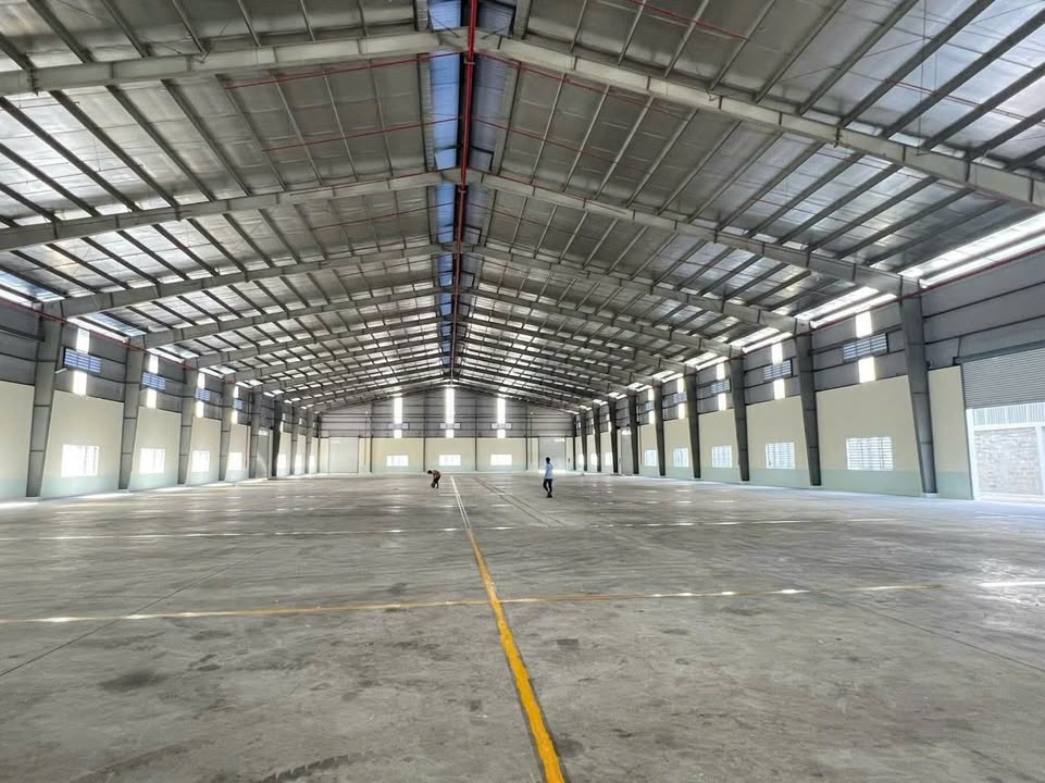 Kho xưởng KCN Hiệp Phước Nhà Bè 2800m² giá 33 tỷ - Hoạt động ngay!