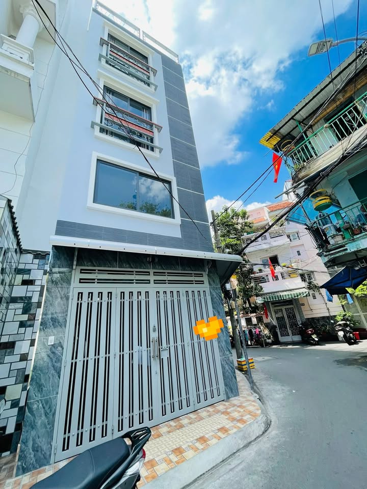 Nhà riêng Đặng Văn Ngữ, Phú Nhuận 42m² - Full nội thất, sẵn sàng dọn vào ở!