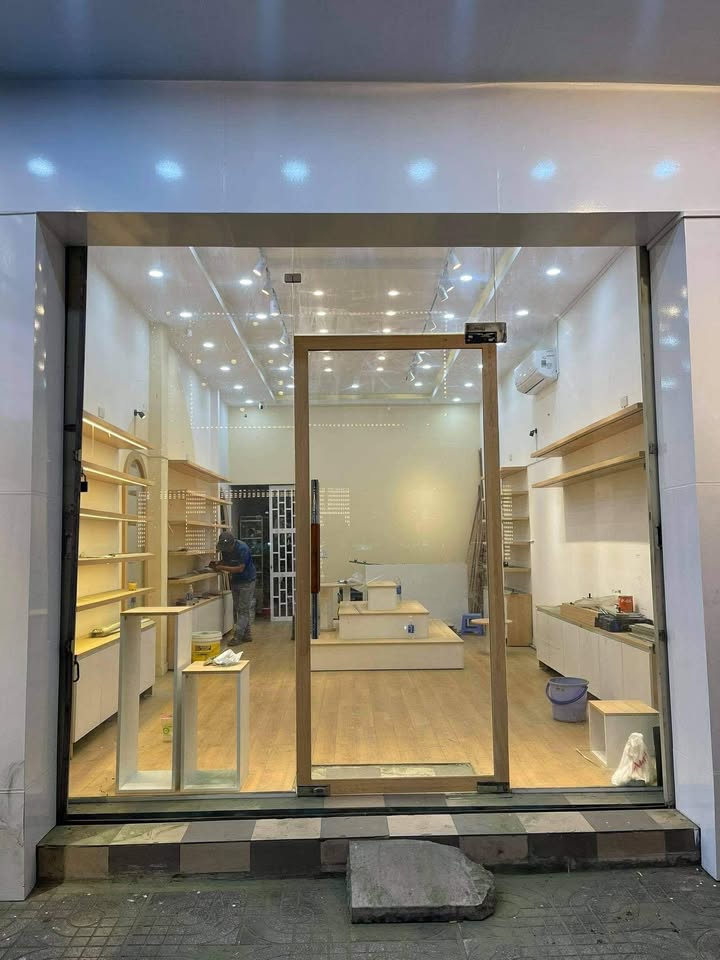 Mặt bằng Cho Thuê Lê Duẩn Đà Nẵng 40m² - Mặt tiền kinh doanh!