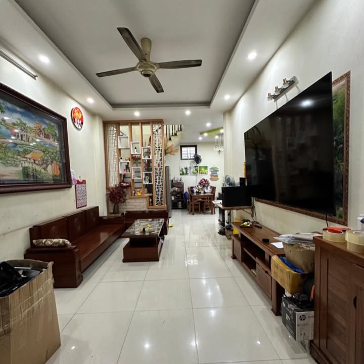 Nhà 6 Tầng Nở Hậu Hoàng Văn Thái, 48m², Ô Tô Tránh - 13 Tỷ