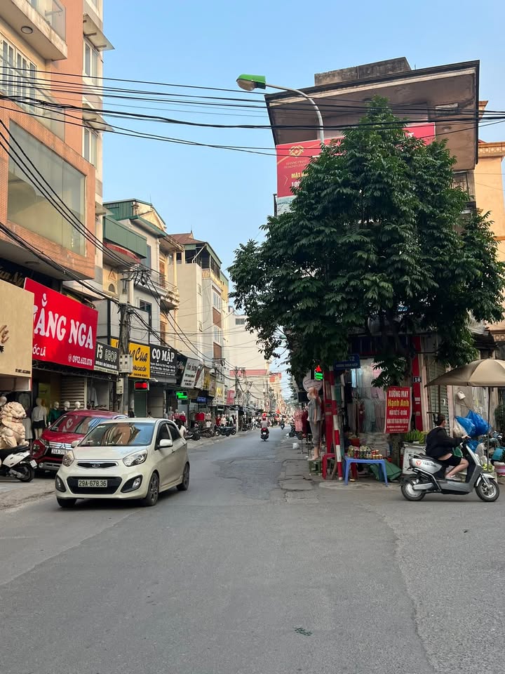 Bán đất Trùng Quán Ninh Hiệp 61m² giá 5 tỷ - Sổ đỏ chính chủ