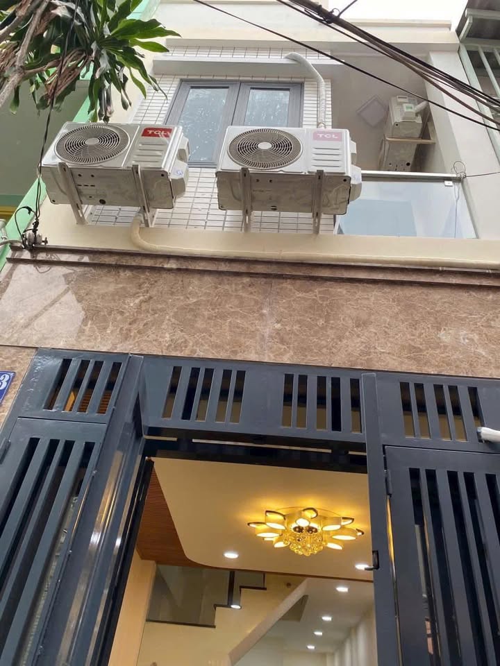 Thuê nhà Quận 8 đường Tám Danh 27m² giá 10 triệu - Sẵn sàng ở ngay!