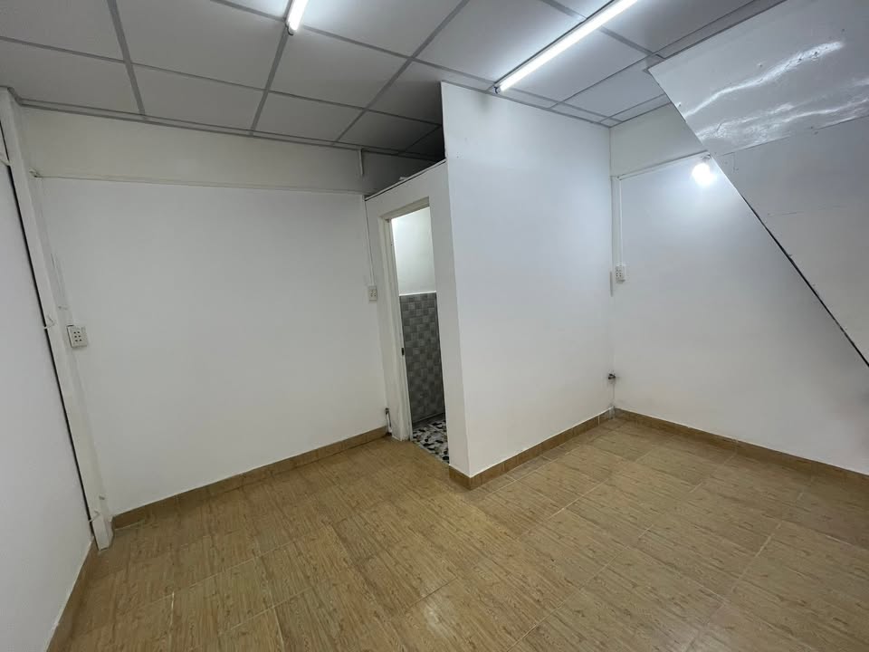 Cho thuê Kiot Mặt tiền Phạm Hùng, Quận 8 - 5.99 Triệu/Tháng - Kinh doanh & Ở