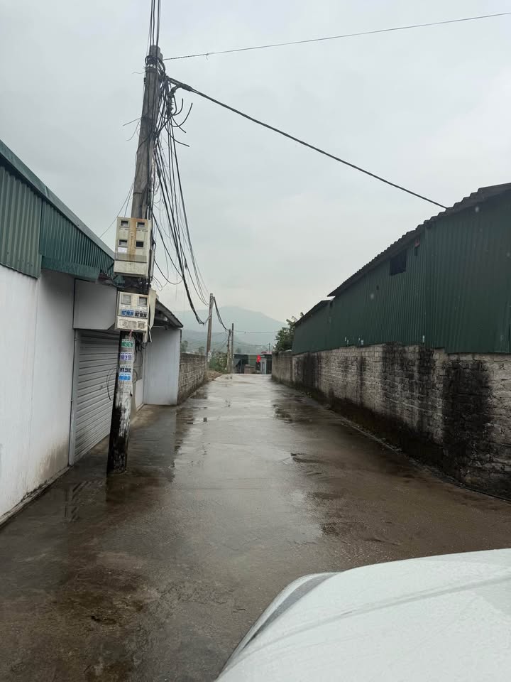 Đất nền 120m² Uông Bí - Sổ đỏ sẵn sàng, ô tô vào tận nơi