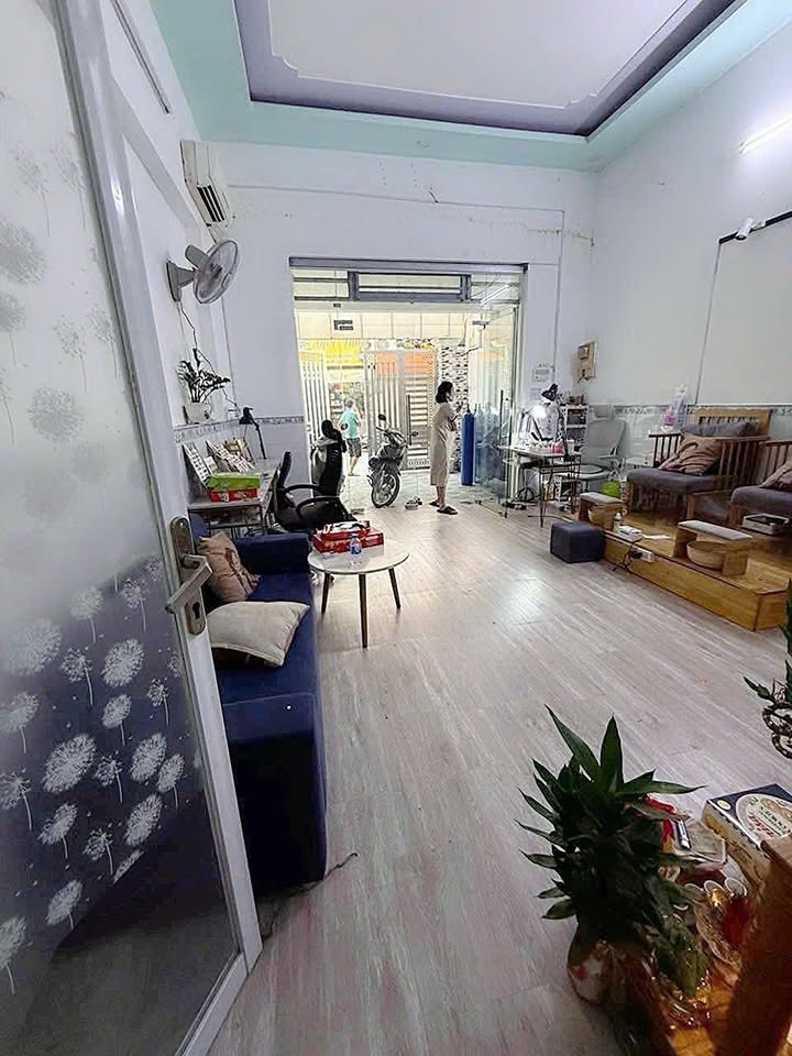 Nhà mặt tiền Hiệp Thành, Q12 108m² - Mặt tiền kinh doanh đắc địa!