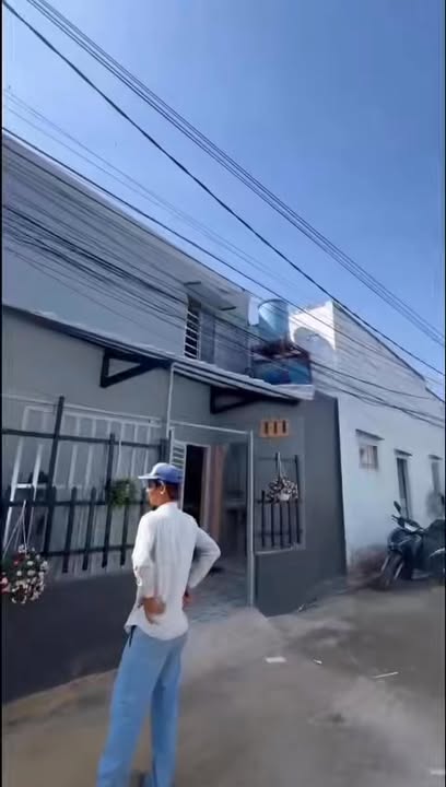 Nhà Góc 2 Mặt Tiền, 2 Lầu, 499 Triệu, Thuận An, Bình Dương