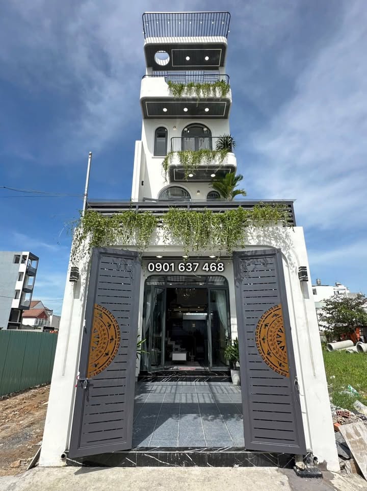 Nhà 4 Tầng Đẹp KĐT Q12 - 7.5 Tỷ, Giảm 300 Triệu, Sẵn Ở Ngay!