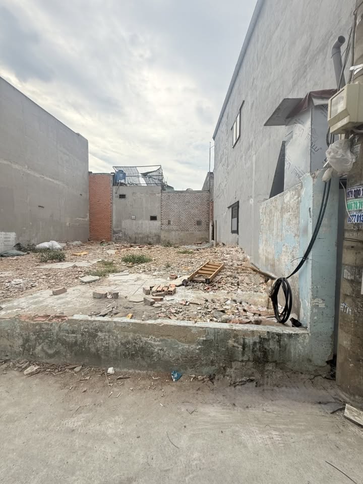 Đất Thổ Cư 70m² - Ngang 5m, Nở Hậu - Ngay HT13, Quận 12 - Sổ Hồng Sẵn Sàng