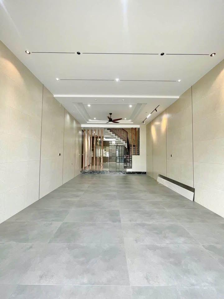 Nhà 100m² Chính Chủ Bán Gấp Gần Aeon Mall Bình Tân - Sổ Hồng Riêng