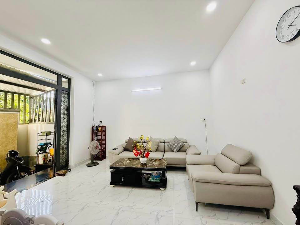 Nhà 80m² Hướng Nam Gần Chợ Ngọc Hiệp - Giá 4.15 Tỷ