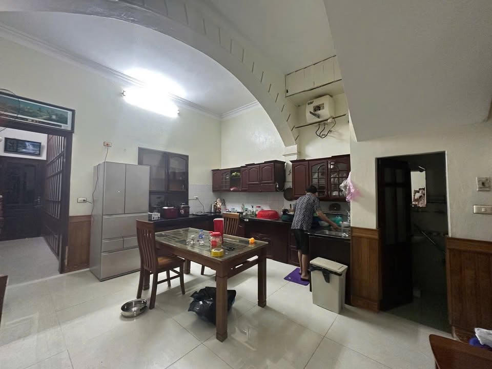 Nhà Riêng 3 Tầng Phường Kinh Bắc, TP Bắc Ninh 8 Triệu - Ô Tô Vào Tận Nhà!