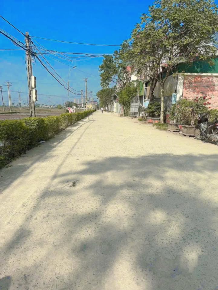 Đất nền Nguyễn Xí, Hà Tĩnh 132m² 4.2 tỷ - Đường to ô tô