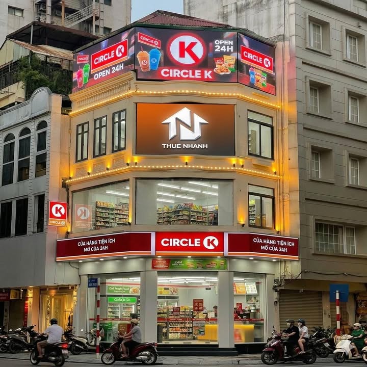 Cho thuê nhà phố Quang Trung Hoàn Kiếm 35m²x4T - Vị trí đắc địa!