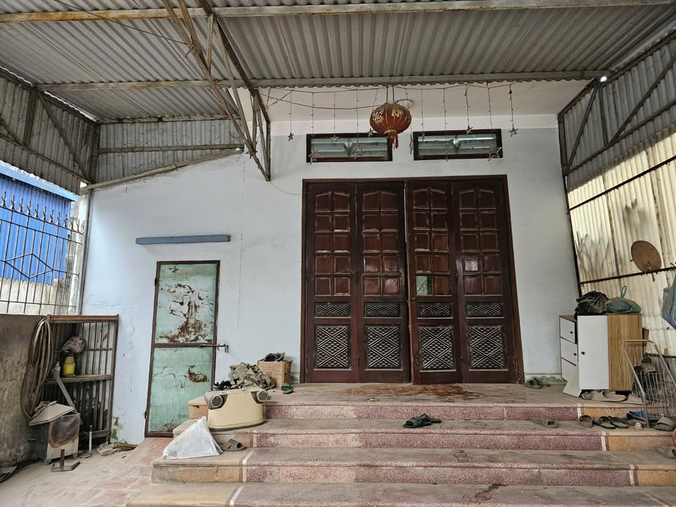 Nhà 2,5 tầng TP Thái Nguyên 200m² - Mặt tiền kinh doanh!