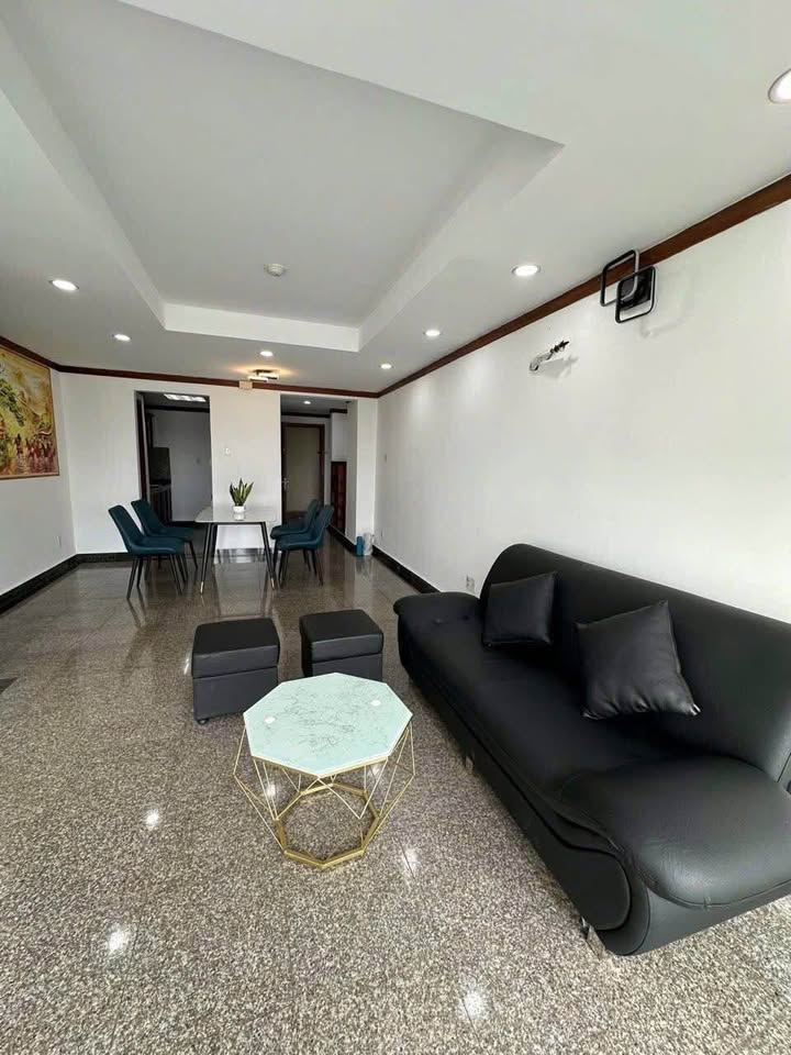 Cho thuê Căn hộ HAGL Lock B, Buôn Ma Thuột - 110m², 3PN, Full Nội thất