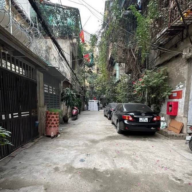 Nhà Ngõ Trần Cung Cầu Giấy 165m² 5 Tầng - Kinh Doanh Đắc Lợi