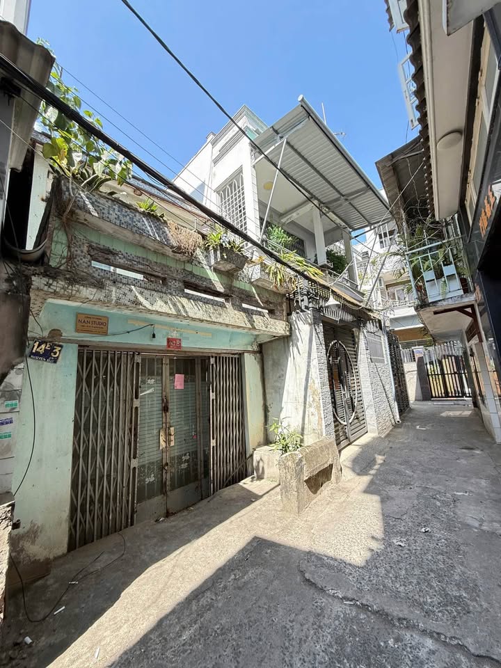 Nhà riêng Nguyễn Duy P9 Q8 59.4m² - Hẻm ô tô, sổ hồng sẵn sàng!