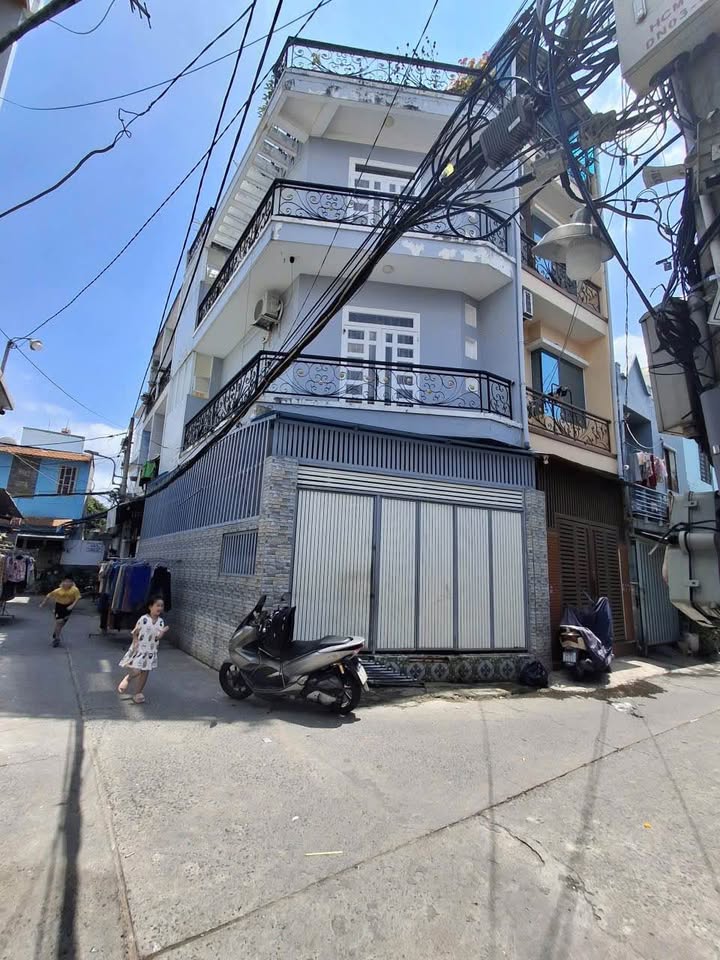 Nhà riêng Phú Đinh, Q8 64m² - Ô tô vào tận nhà, giá tốt hiếm có!