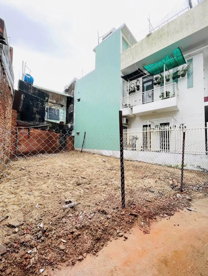 Bán Đất Kiệt 814 Trần Cao Vân, Đà Nẵng - 60m², Cách Biển 50m