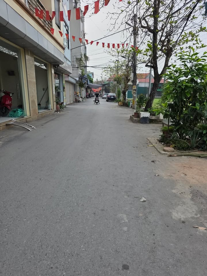 Đất nền Hà Đông 70m² - Lô góc, mặt tiền 5.5m, sổ đỏ sẵn sàng!