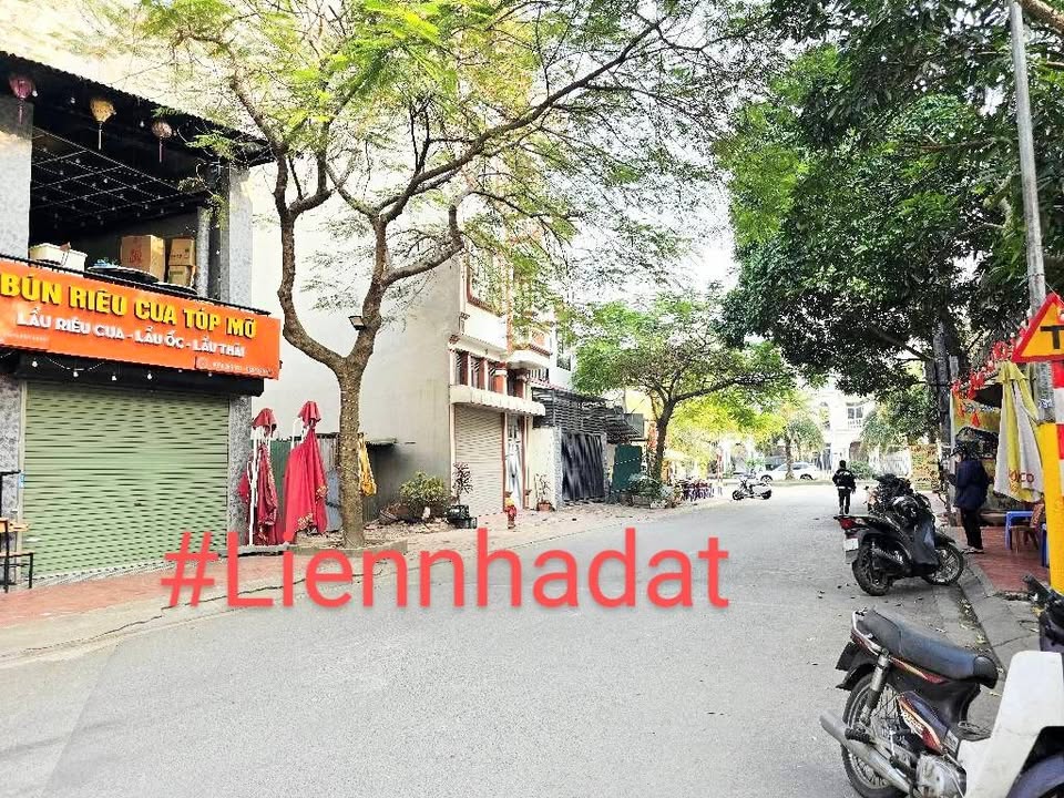 Đất phố Việt Hưng Long Biên 80m² 15 tỷ - Tiềm năng tăng giá