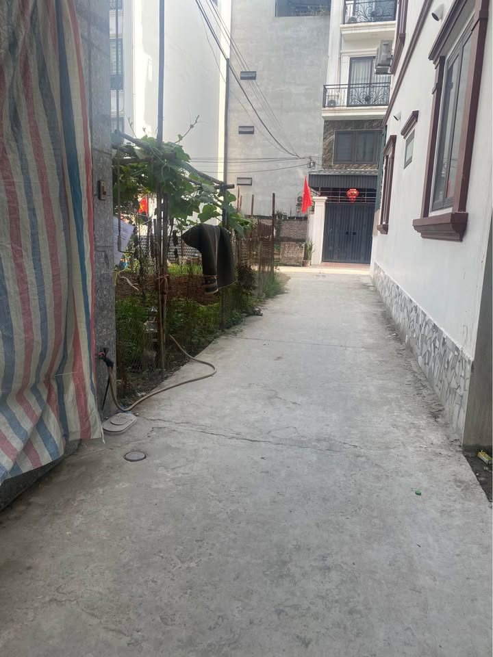 Nhà riêng Phúc Lợi Long Biên 31m² 4 tỷ - Sổ đỏ chính chủ, ô tô cách 20m!