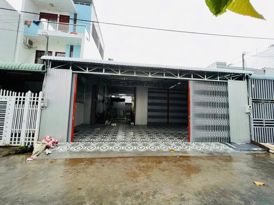 Cho thuê kho 220m² P. Bình Khánh, Long Xuyên - Giá 10 triệu/tháng