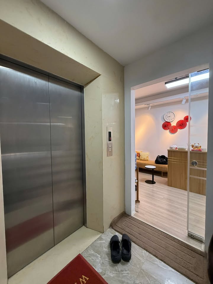 Văn phòng Phan Kế Bính 100m² - Sẵn sàng làm việc!