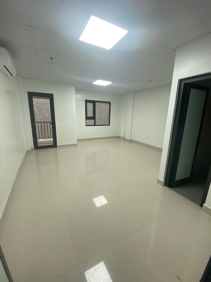 Cho thuê sàn văn phòng Hoàng Văn Thái, Thanh Xuân - 110m² - Giá từ 5 triệu
