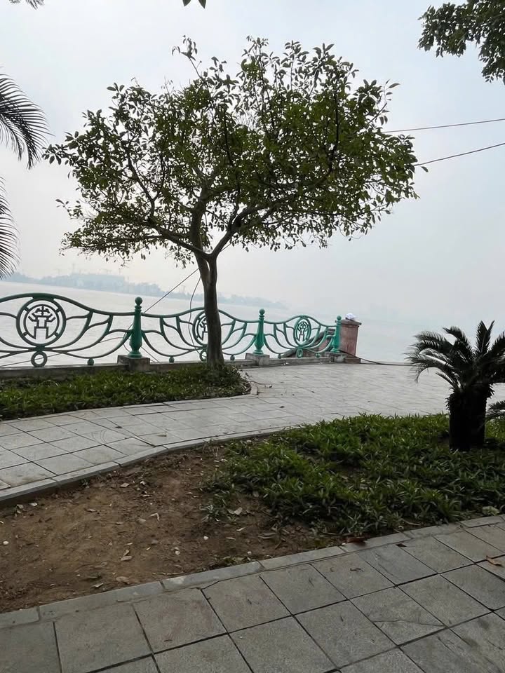 Nhà riêng Phố Vệ Hồ 100m² - Ô tô vào tận nhà