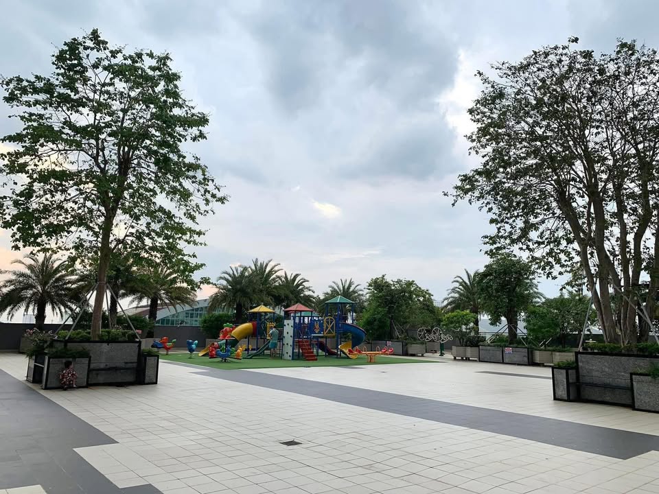 Căn hộ Xi Grand Court Q10 2-3PN 18 triệu view đẹp