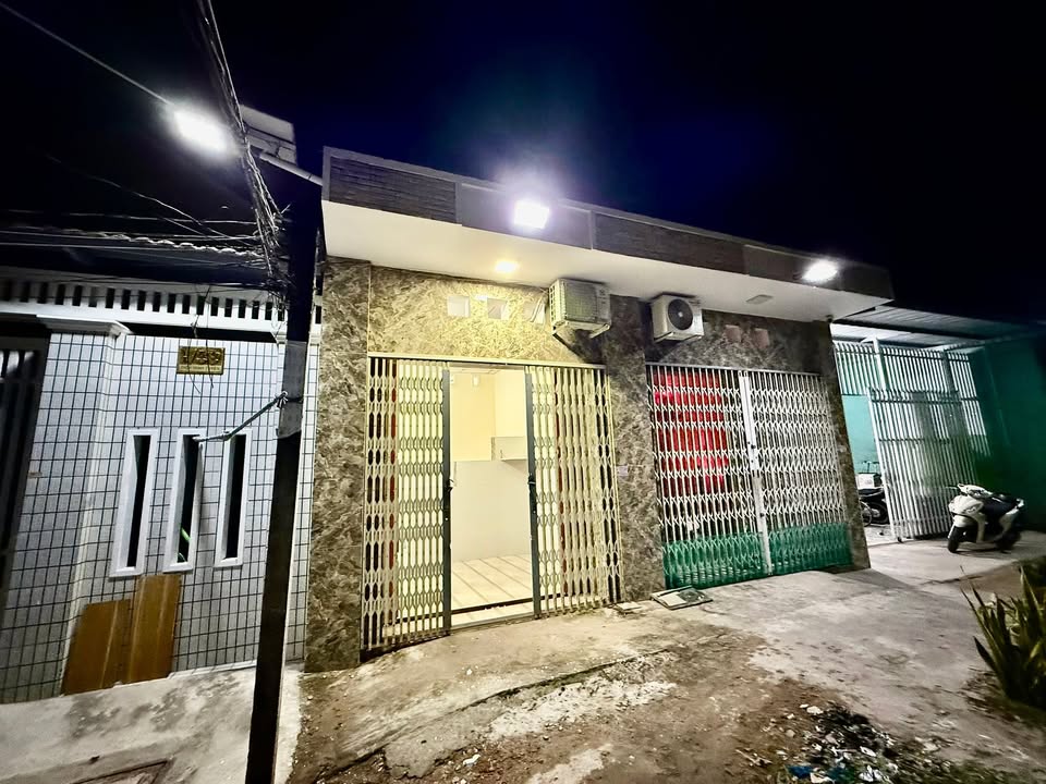 Nhà nguyên căn Diệp Minh Tuyền Mỹ Tho 2.5 triệu/tháng - Full nội thất!