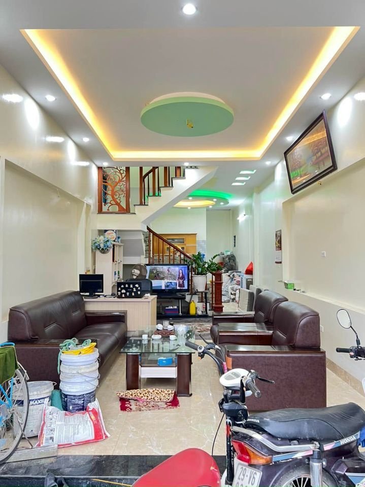 Nhà Giảng Võ 42m² giá 11 tỷ - Chính chủ bán, ngõ thông