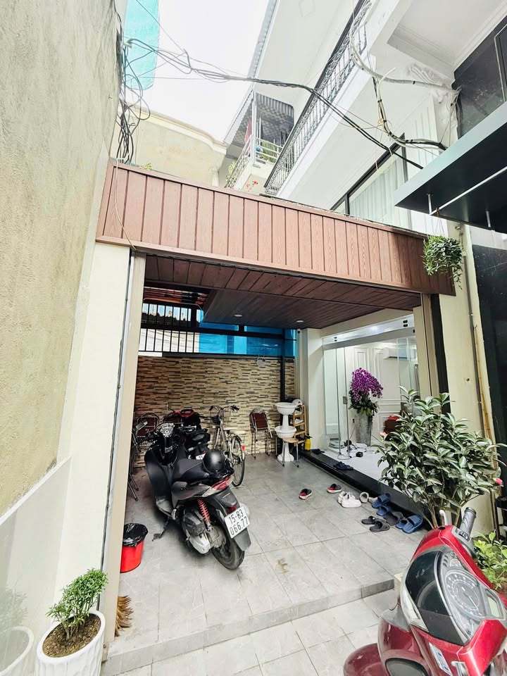 Nhà Phố Lê Lợi, Ngô Quyền 61m² - Vị Trí Vàng, Chính Chủ Bán