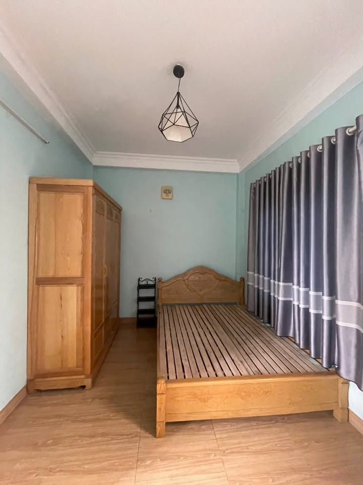 Cho thuê nhà 3 tầng 135m² tại Cầu Cốc, Hoài Đức - Giá 8 triệu/tháng