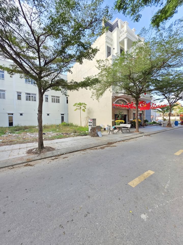 Đất nền Tân Đông Hiệp Dĩ An 60m² - Đất thổ cư 100%, sổ hồng riêng!