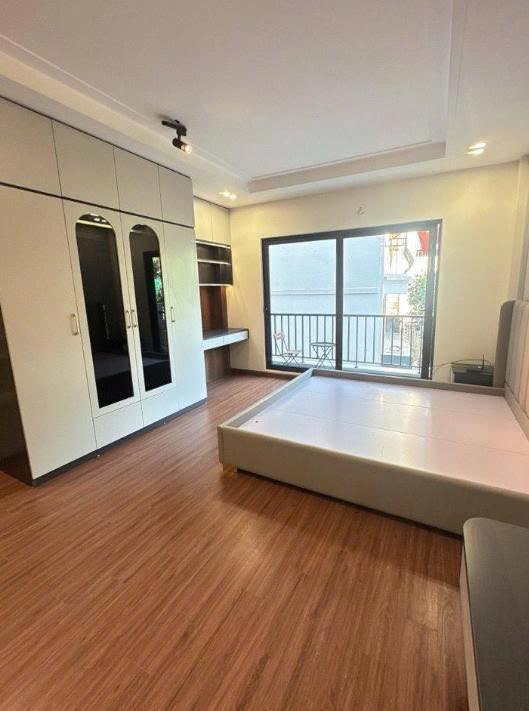 Bán Nhà An Khánh 30m² 5 Tầng - Ô Tô Đỗ Cổng - Giá Tốt Ở Ngay