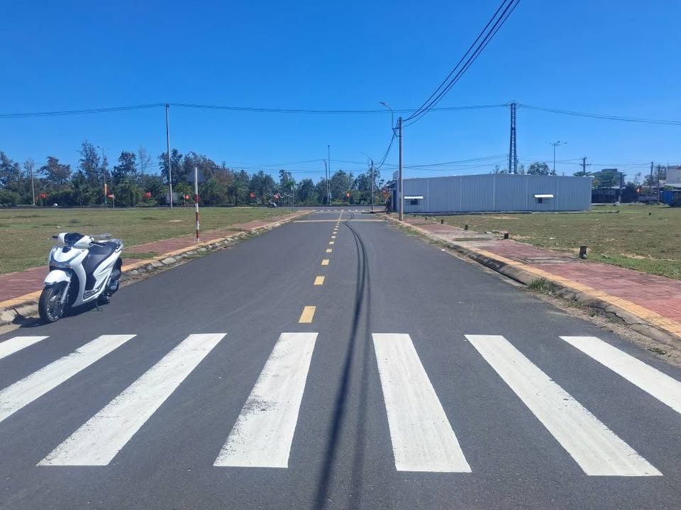 Đất Đấu Giá Phú Yên 124m² - Sổ Đỏ Đô Thị, Mặt Tiền Đại Lộ Hùng Vương