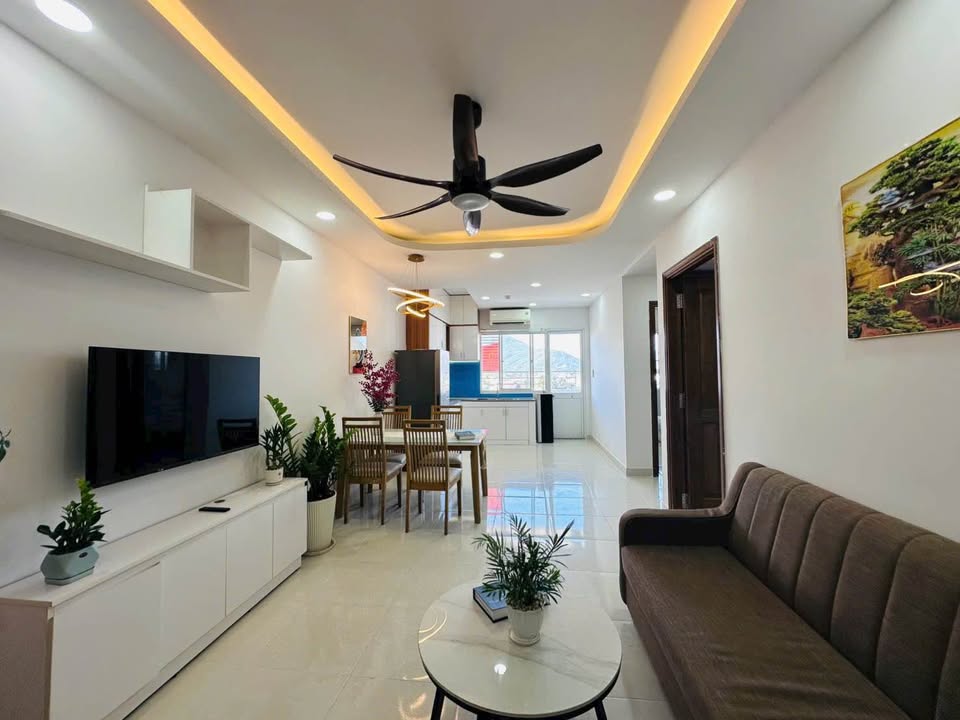 Căn hộ CT5 Vĩnh Điềm Trung Nha Trang 60m² - Full nội thất cao cấp!