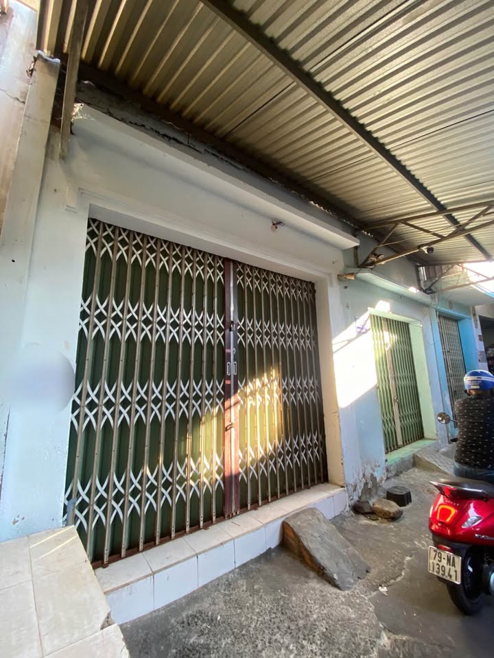 Nhà riêng Phước Long Nha Trang 40m² giá 3.5 triệu - Giá tốt hiếm có!