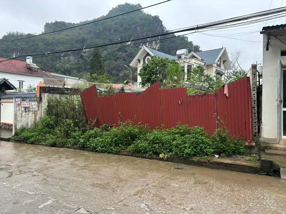 Bán Đất Mặt Tiền Đường Tam Thanh, Lạng Sơn - 300m² Giá 3 Tỷ