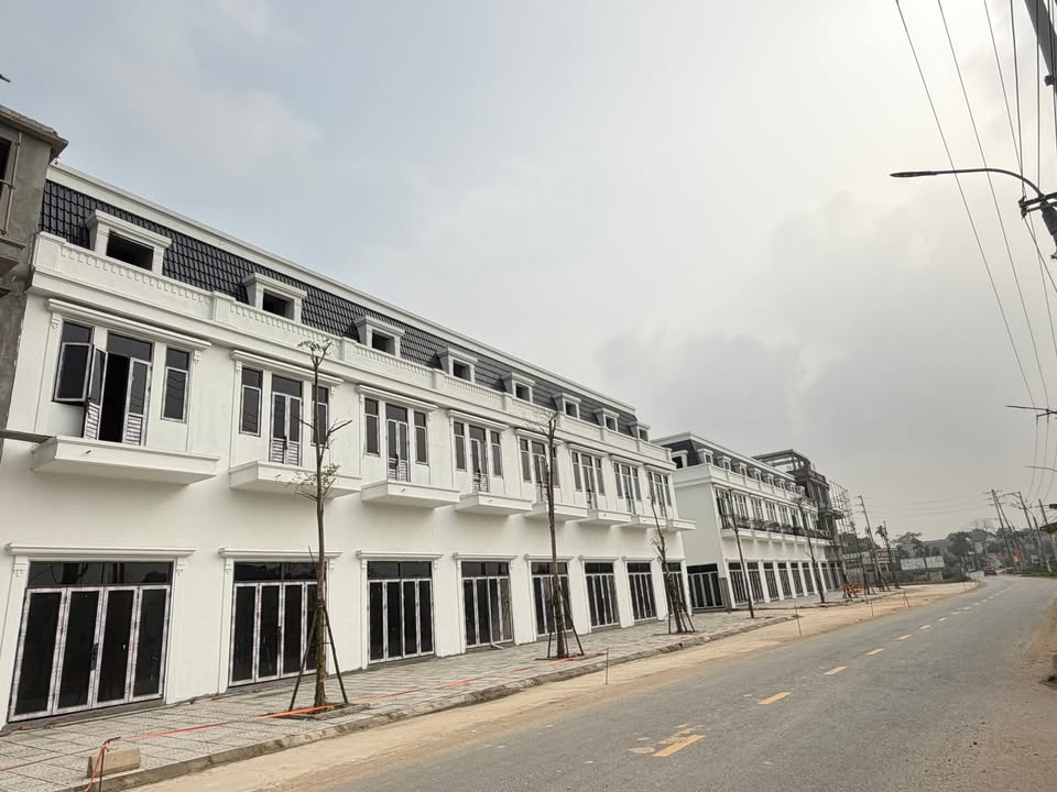 Cho thuê Shophouse Chợ Cẩm Khê - Vị trí kinh doanh đắc địa