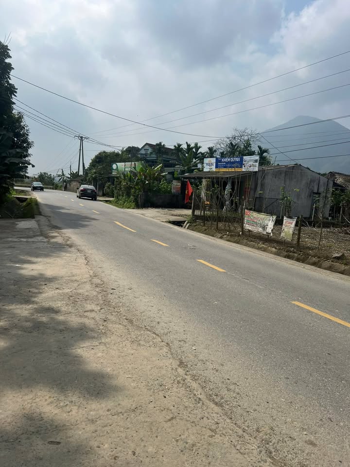 Đất Vàng Mặt Tiền QL 70B, Xuân Viên, Yên Lập - 300m² Thổ Cư, Giá Tốt