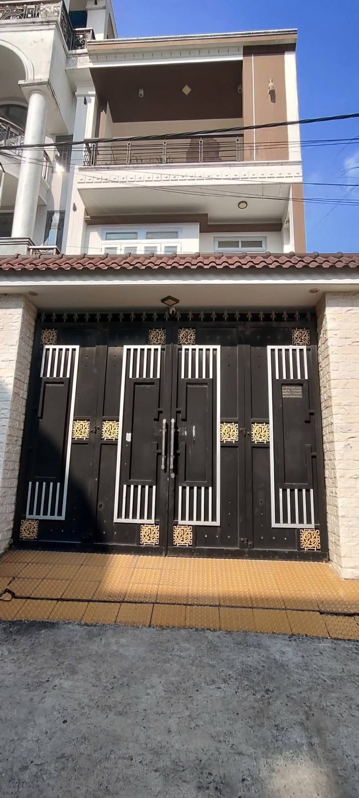 Bán nhà phố Tô Ngọc Vân Quận 12 100m² giá 6.3 tỷ - Vị trí đẹp