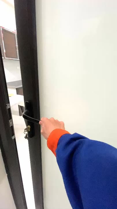 Cho thuê phòng 1N1K full đồ, ban công thoáng - Hà Đông